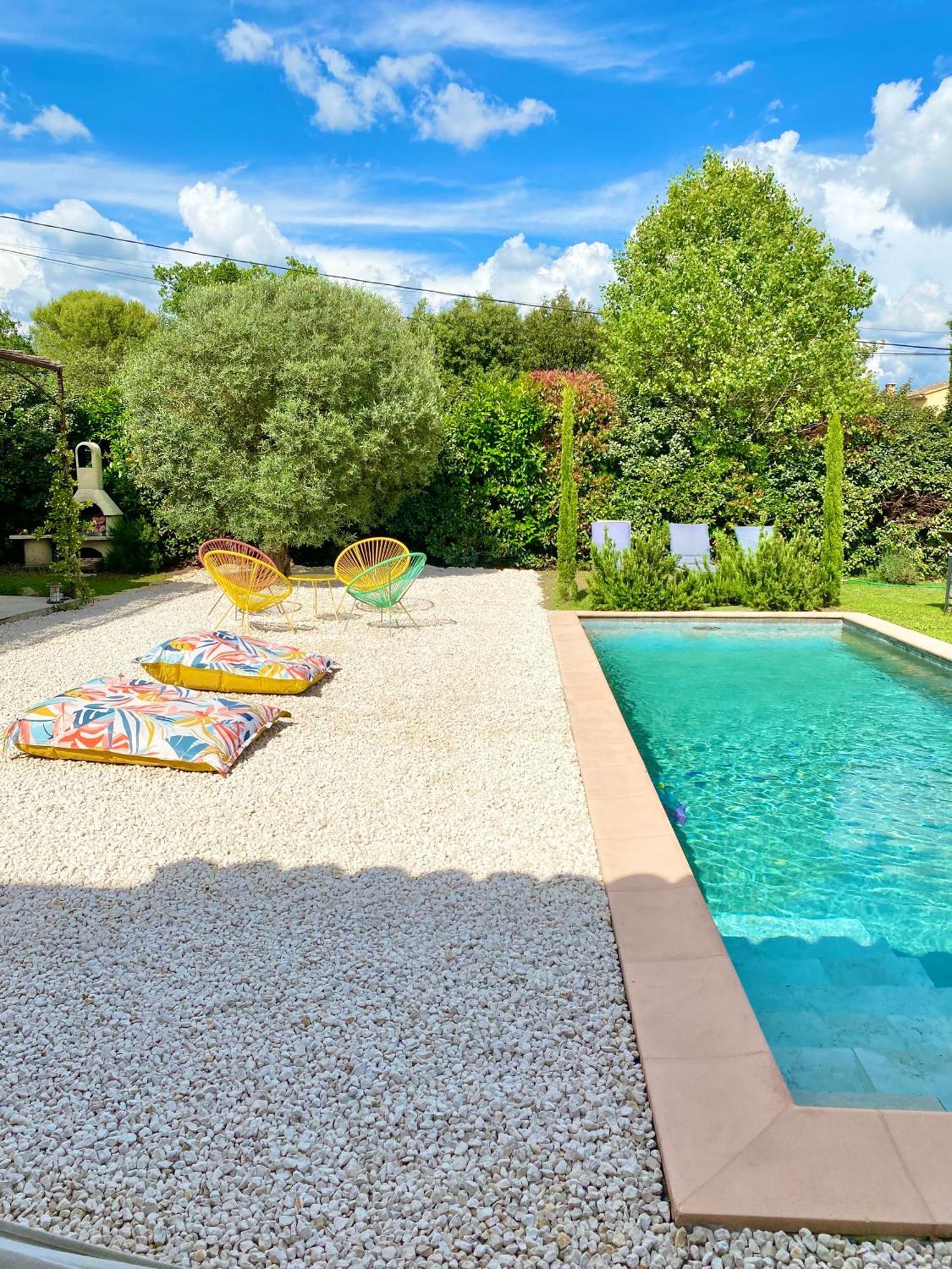 Villa Luberon Saint-Saturnin-les-Apt Exterior photo